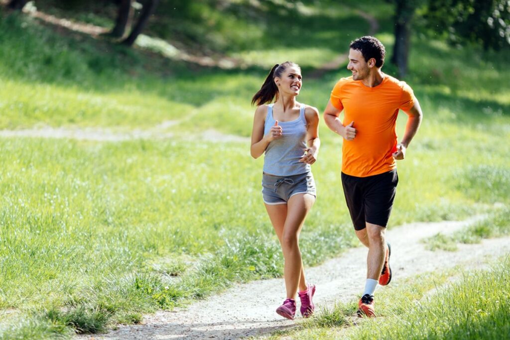 Joging Menyatu dengan Alam